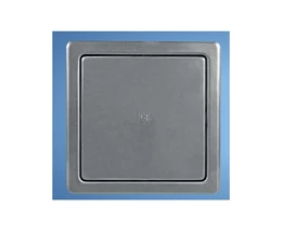 SZERVIZAJTÓ 150X150MM INOX