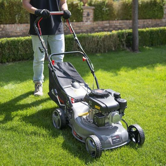 Belga fűnyíró PowerPlus  benzinmotoros 132cc